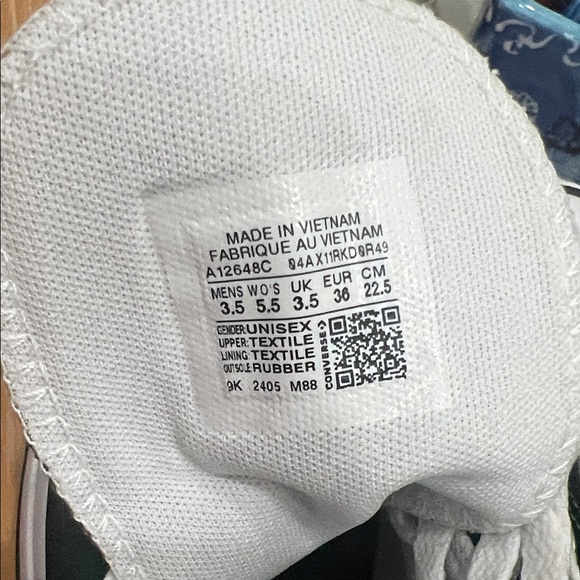 Converse Forest Green High-Tops with White Accents - Picture 4 of 6